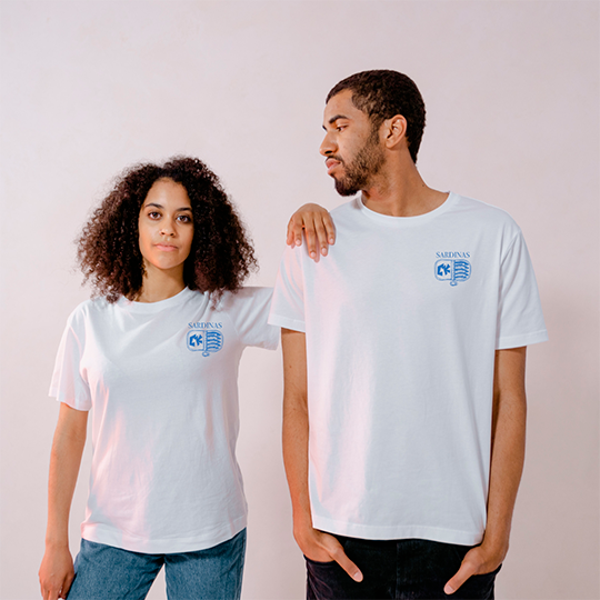 Camiseta "Sardinas en Aceite de Oliva"