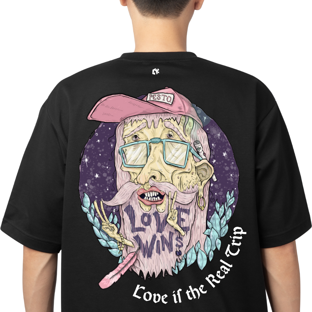 Camiseta "Love Wins"