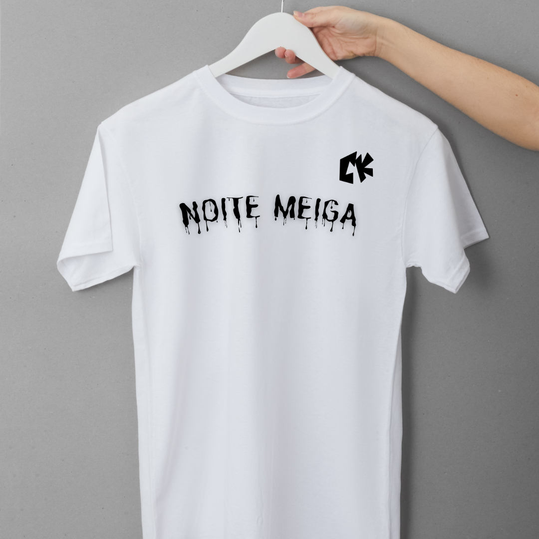 Camiseta Noite Meiga